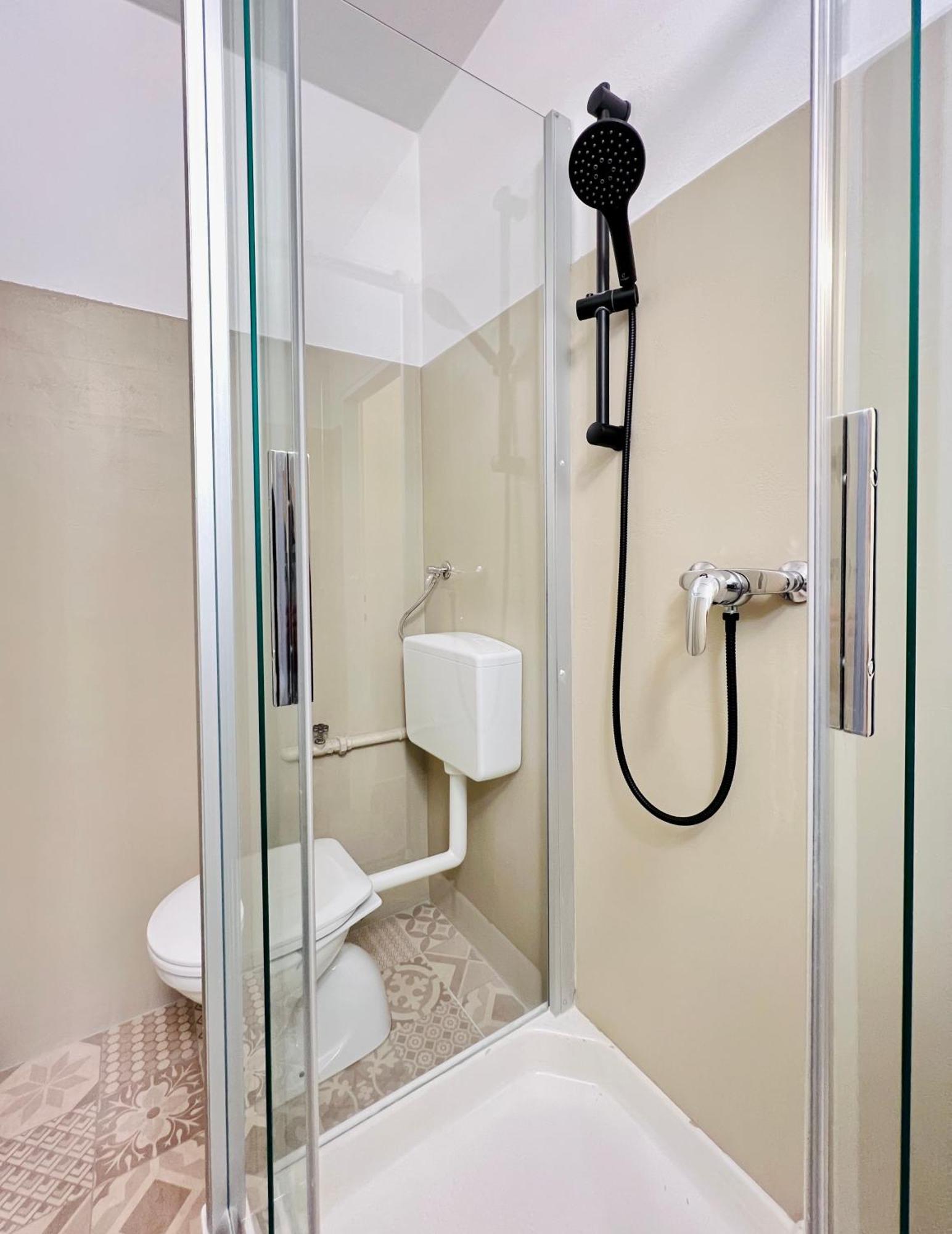 Bamo Studio - City Living Arkaden Daire Klagenfurt am Woerthersee Dış mekan fotoğraf